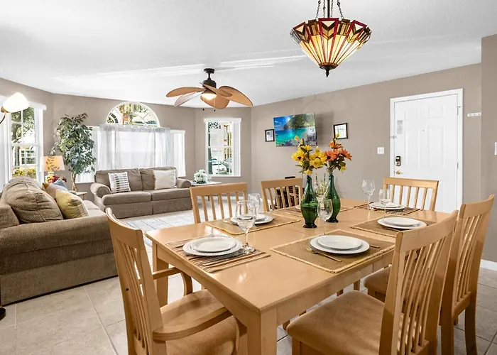 Ground Level Condo With Garden Patio